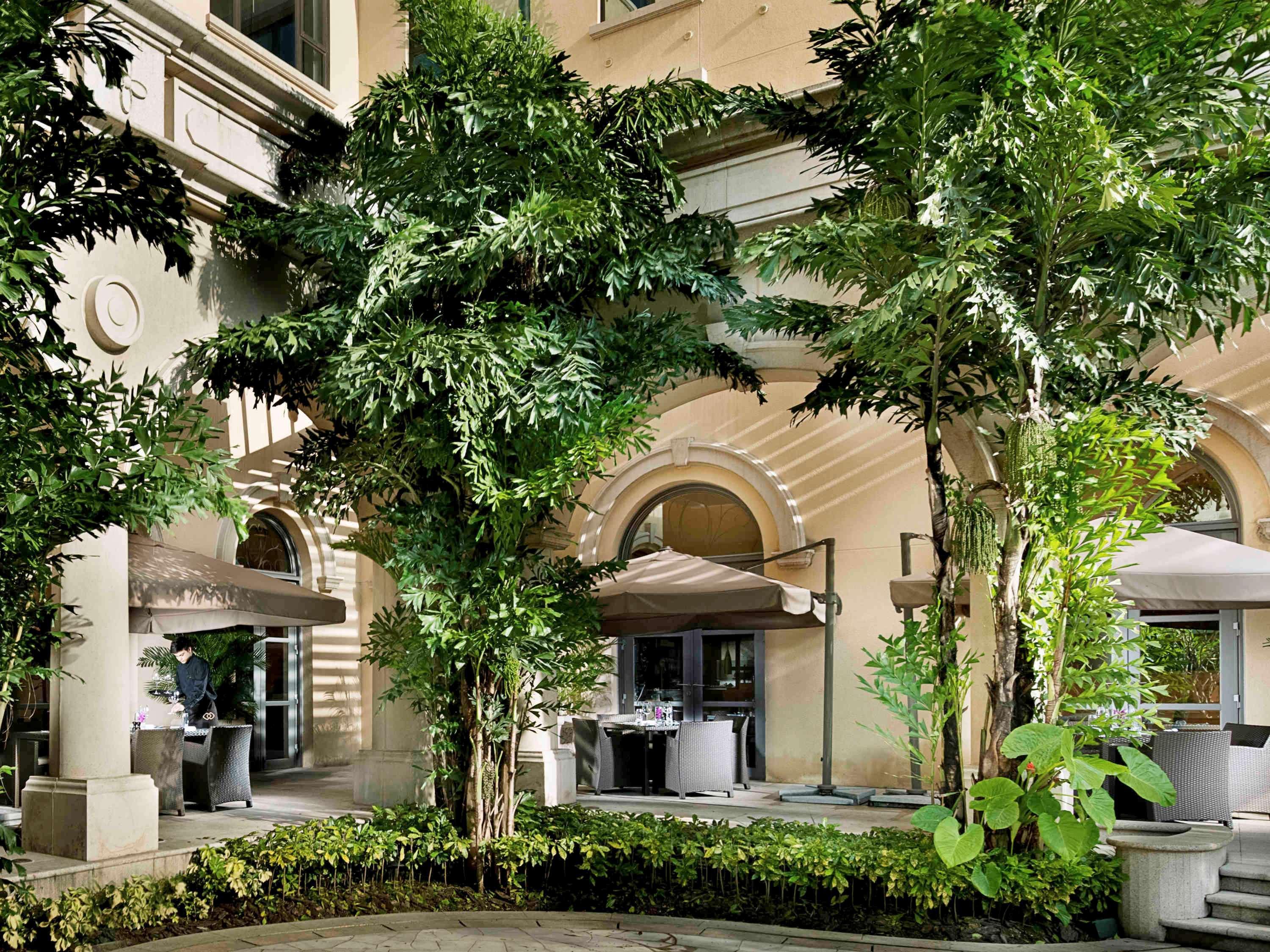 Sofitel Macau At Ponte 16 Hotell Eksteriør bilde The hotel's entrance