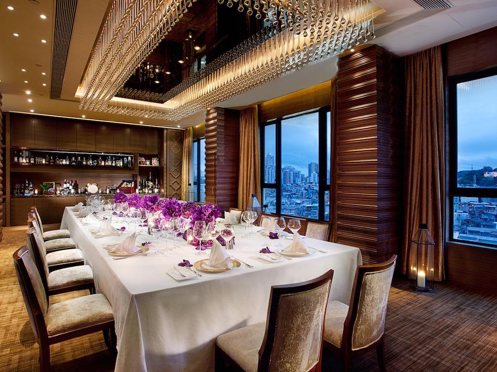 Sofitel Macau At Ponte 16 Hotell Eksteriør bilde The Presidential Suite